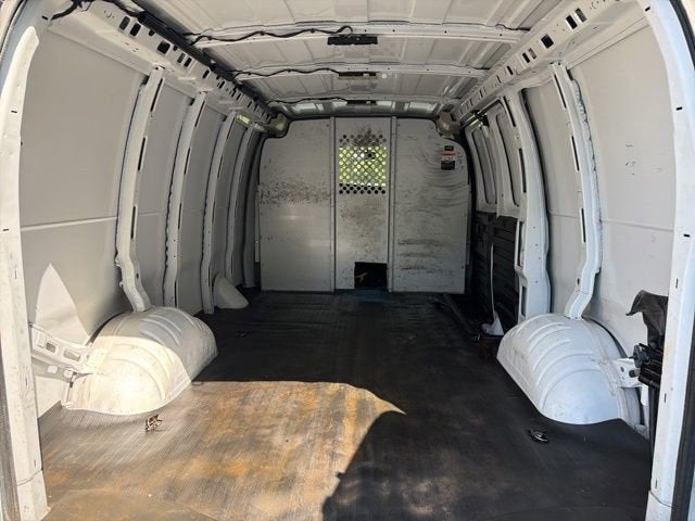 2024 Chevrolet Express Cargo 2500 WT