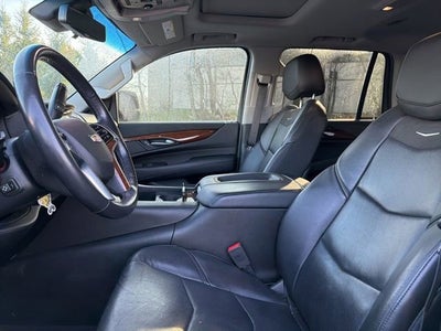 2018 Cadillac Escalade Luxury