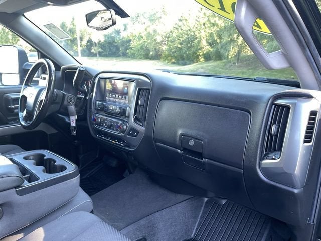 2019 Chevrolet Silverado LD LT