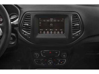 2020 Jeep Compass Latitude w/Sun/Wheel Pkg