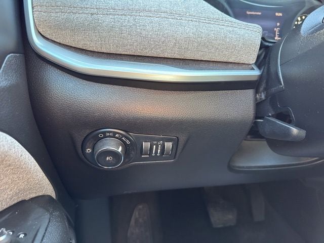 2023 Jeep Compass Latitude Lux FWD
