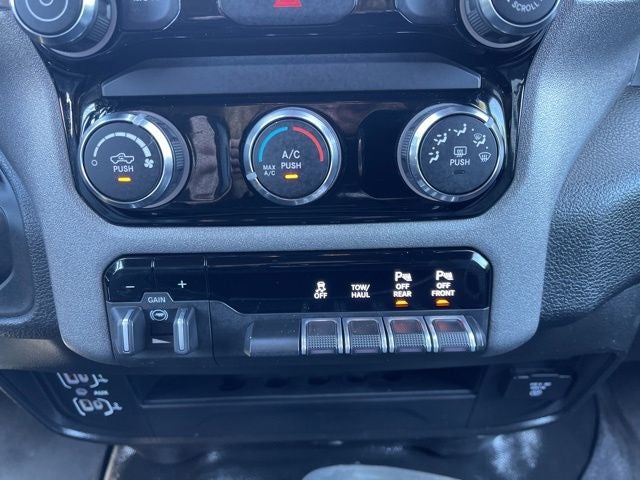2025 RAM 2500 Tradesman Crew Cab 4x4 8' Box