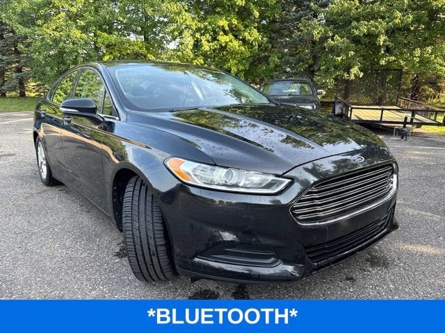 Used 2013 Ford Fusion SE with VIN 3FA6P0H77DR155096 for sale in Highland Charter Township, MI