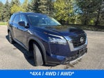2023 Nissan Pathfinder SL 4WD