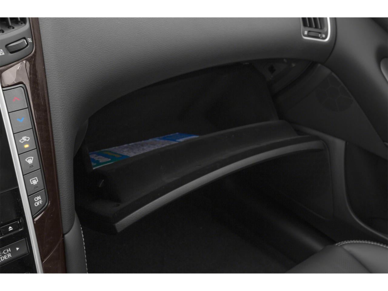 2015 INFINITI Q50 Premium