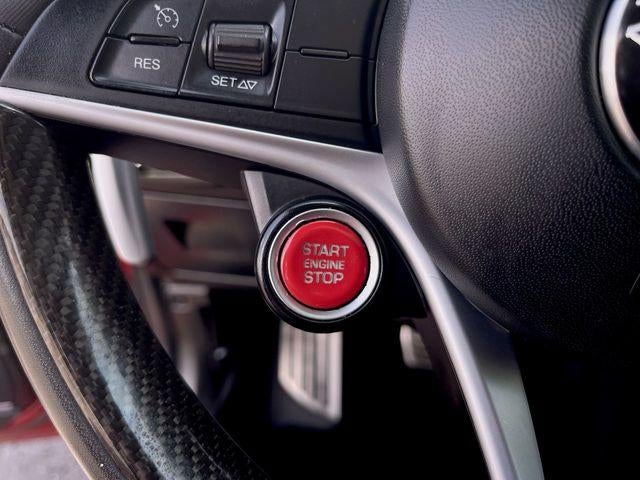 2017 Alfa Romeo Giulia Ti RWD