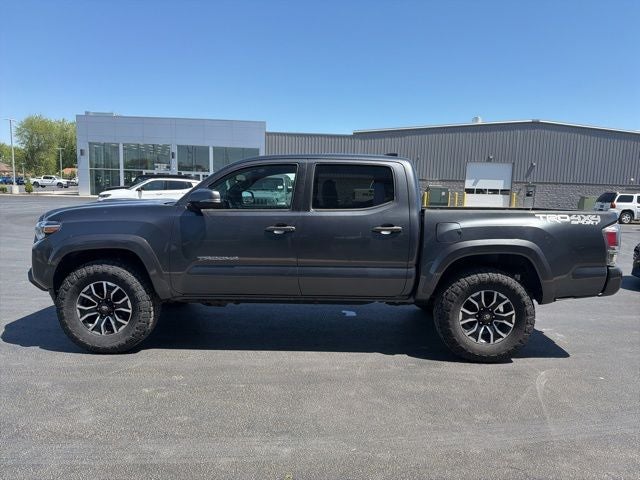 2022 Toyota Tacoma TRD Sport V6