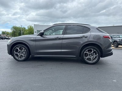 2022 Alfa Romeo Stelvio Ti