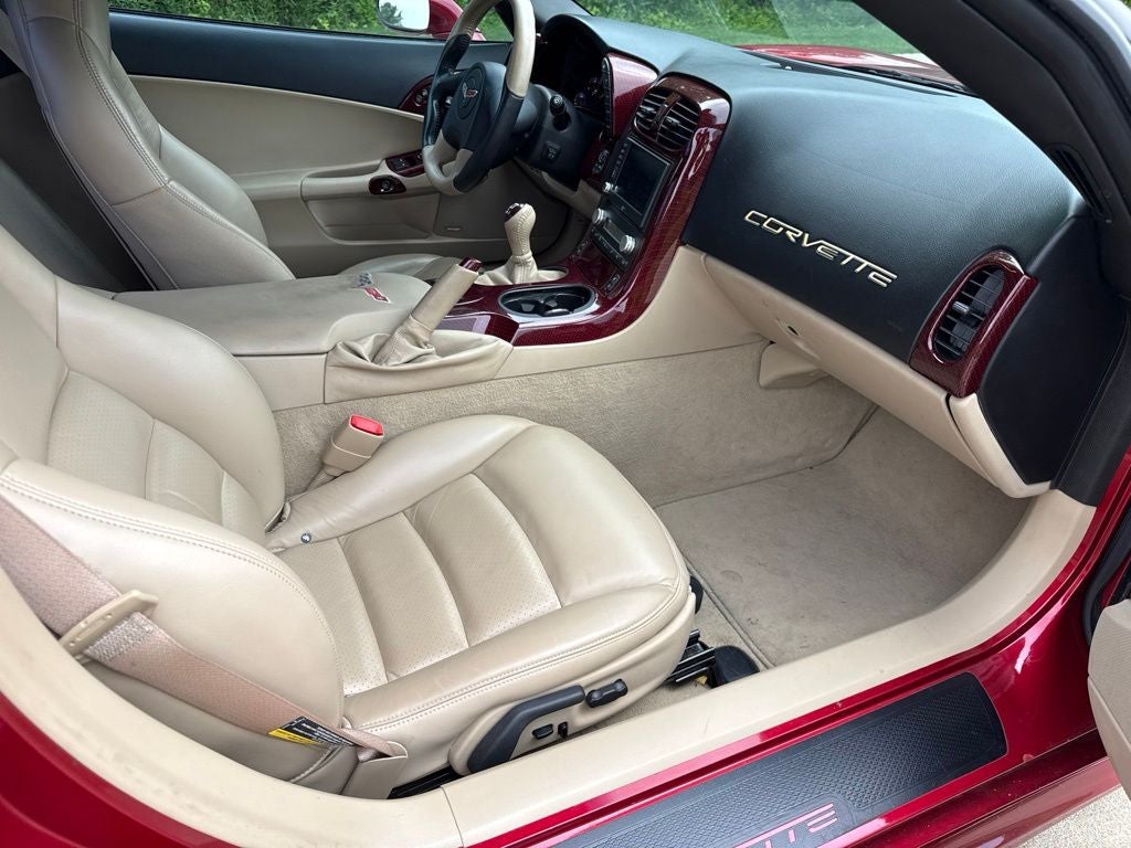 2005 Chevrolet Corvette Base