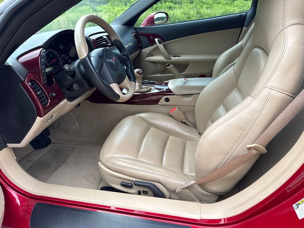 2005 Chevrolet Corvette Base
