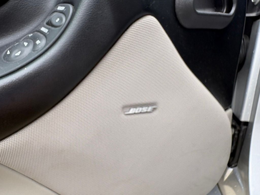 2001 Chevrolet Corvette Base