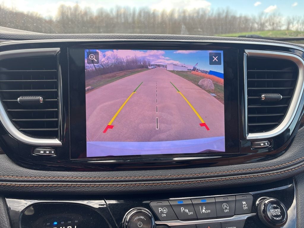 2022 Chrysler Pacifica Pinnacle