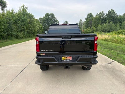 2026 Chevrolet Silverado 2500HD Custom