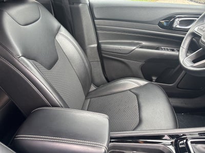 2022 Jeep Compass Altitude