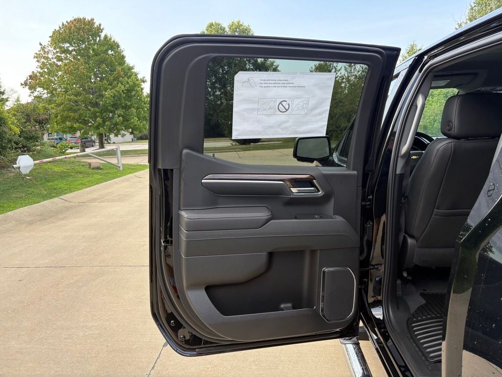 2026 Chevrolet Silverado 1500 LT LT1