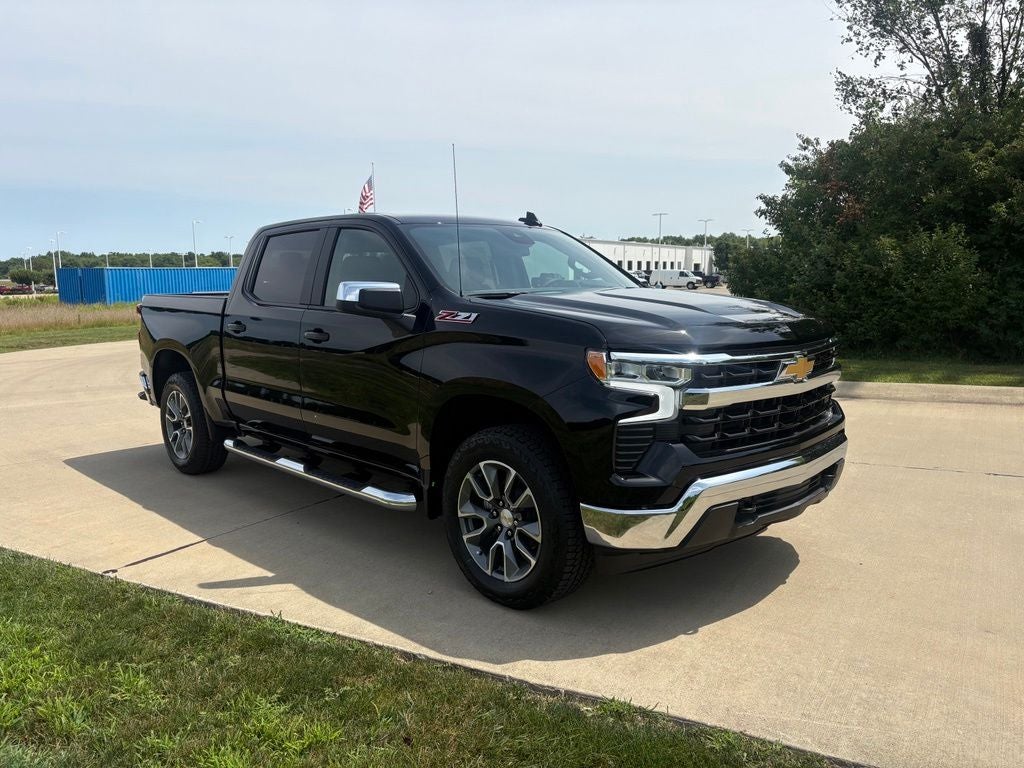 2026 Chevrolet Silverado 1500 LT LT1