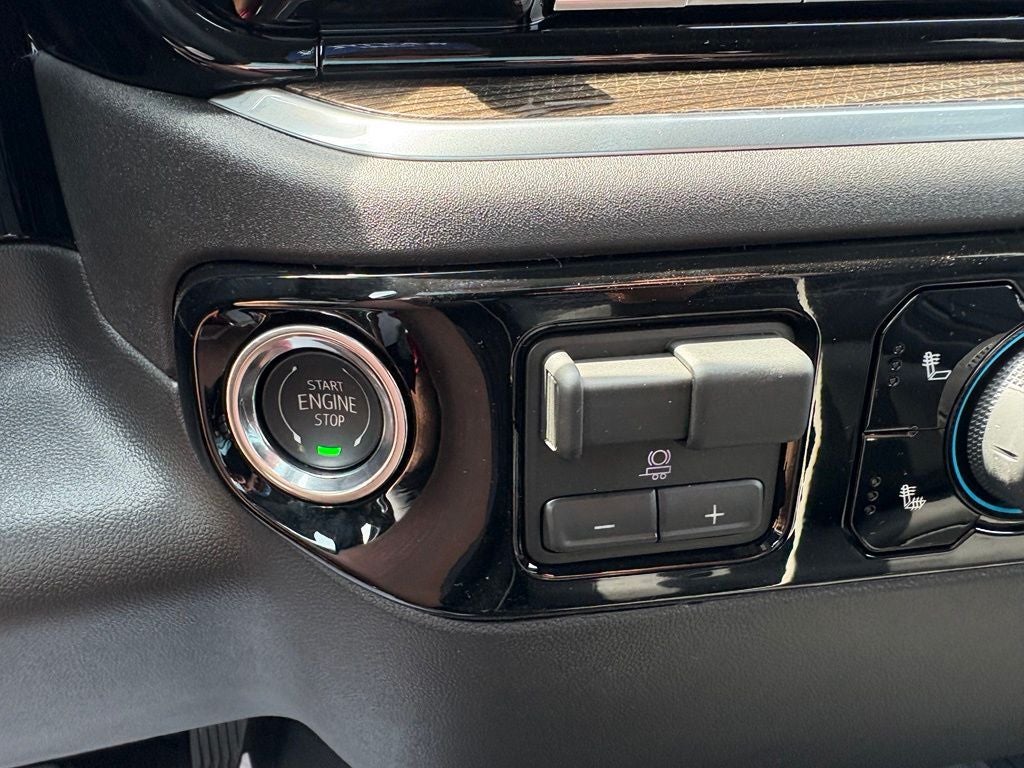 2026 Chevrolet Silverado 1500 LT LT1