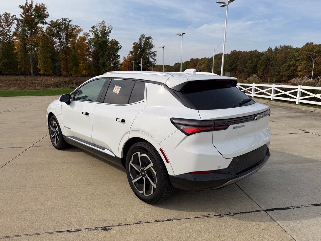 2025 Chevrolet Equinox EV LT