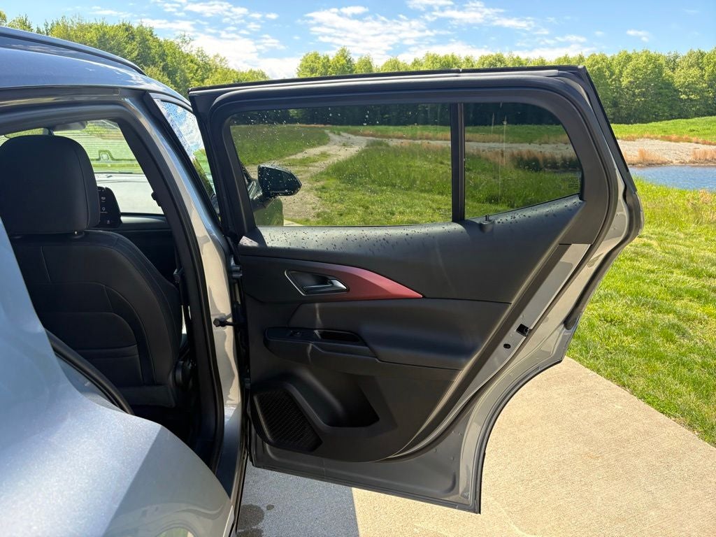 2025 Chevrolet Equinox EV RS