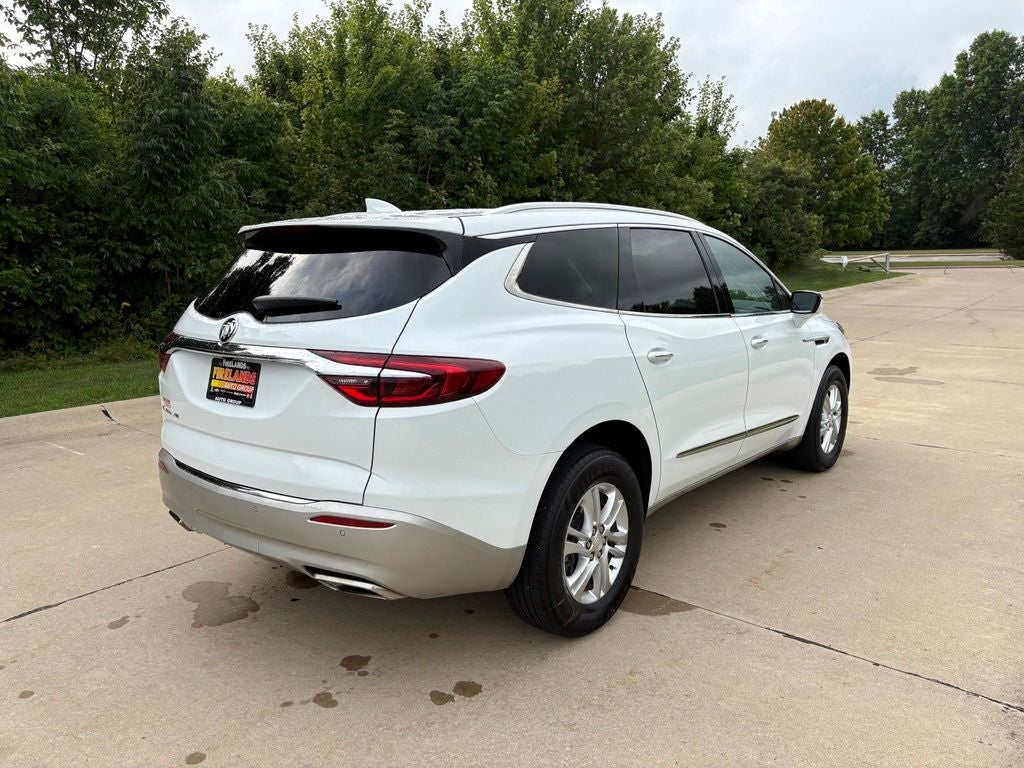 2021 Buick Enclave Essence