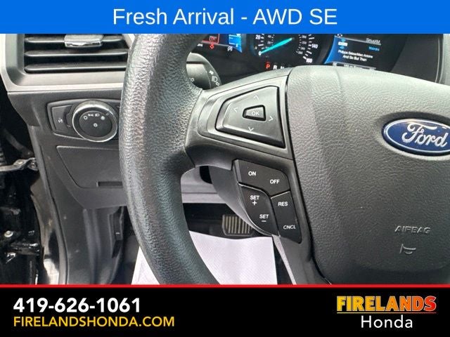 2022 Ford Edge SE