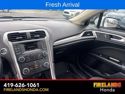 2017 Ford Fusion SE
