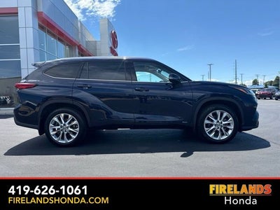 2022 Toyota Highlander Hybrid Limited