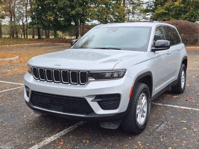 2024 Jeep Grand Cherokee Laredo