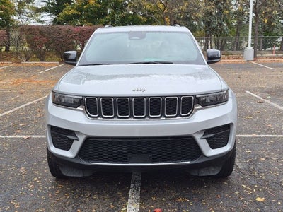 2024 Jeep Grand Cherokee Laredo