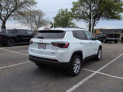2024 Jeep Compass Latitude Lux