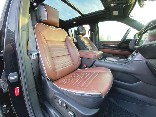 2023 GMC Yukon XL Denali Ultimate