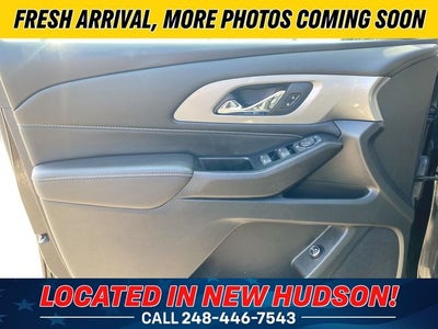 2023 Chevrolet Traverse LT Leather