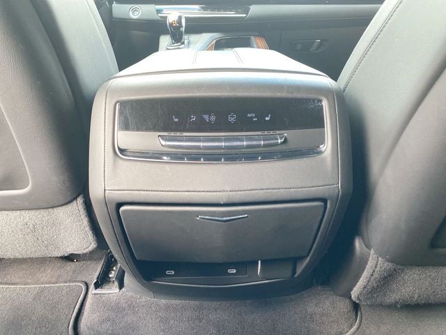 2022 Cadillac Escalade ESV Premium