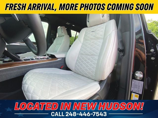 2025 Cadillac Escalade ESV Sport Platinum