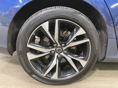 2024 Volvo S60 B5 Core Dark Theme