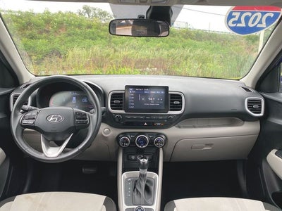 2025 Hyundai Venue SEL