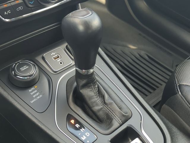 2022 Jeep Cherokee Latitude Lux 4x4