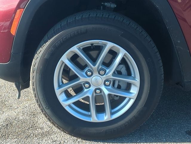 2024 Jeep Grand Cherokee Laredo X 4x4