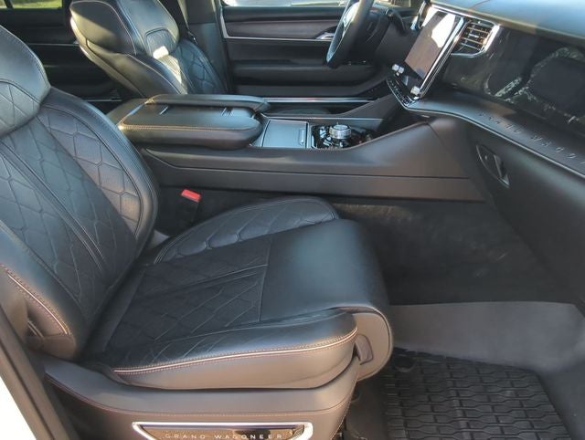 2025 Jeep Grand Wagoneer L Series III Obsidian 4x4
