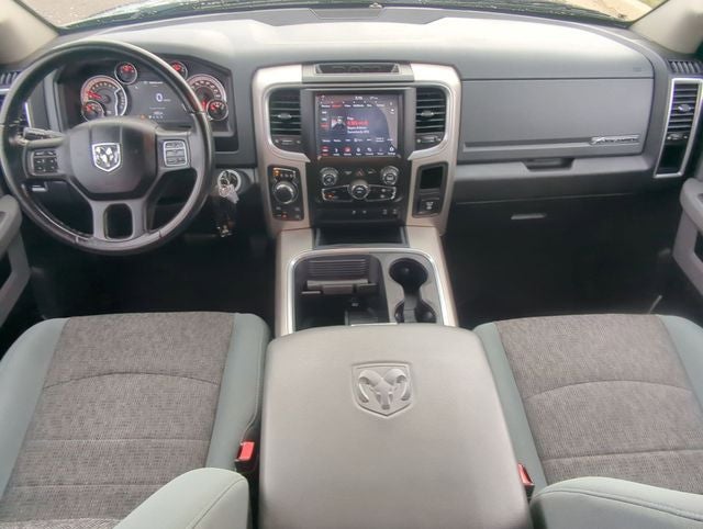 2018 RAM 1500 Big Horn Quad Cab 4x4 6'4' Box