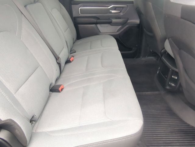 2021 RAM 1500 Big Horn Crew Cab 4x4 5'7' Box