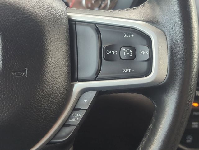 2023 RAM 1500 Big Horn Crew Cab 4x4 5'7' Box