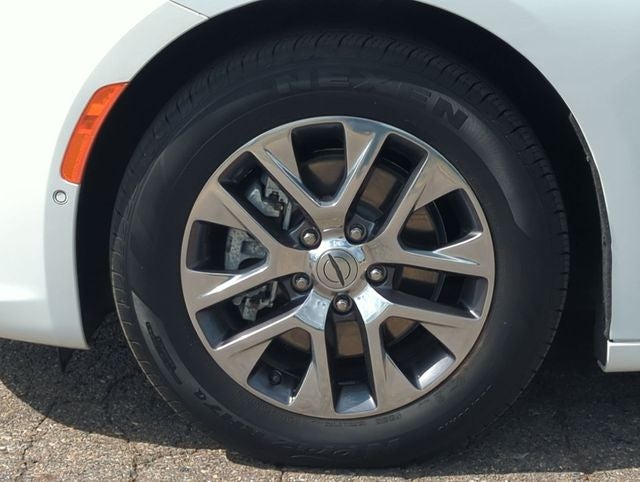2024 Chrysler Pacifica Hybrid Pinnacle