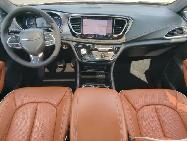 2024 Chrysler Pacifica Hybrid Pinnacle