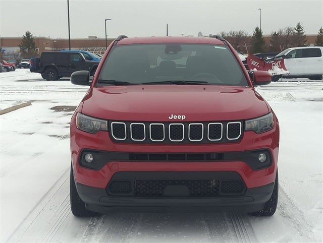 2023 Jeep Compass Latitude Lux FWD