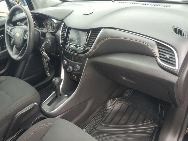 2022 Chevrolet Trax AWD LS