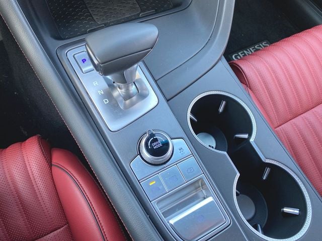 2024 Genesis G70 2.5T