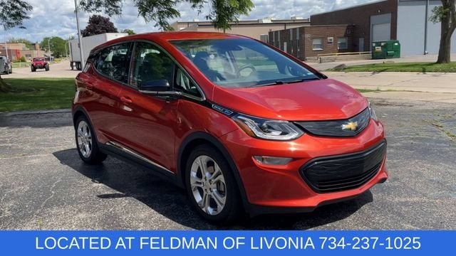 Used 2021 Chevrolet Bolt EV LT with VIN 1G1FY6S00M4110122 for sale in Highland Charter Township, MI