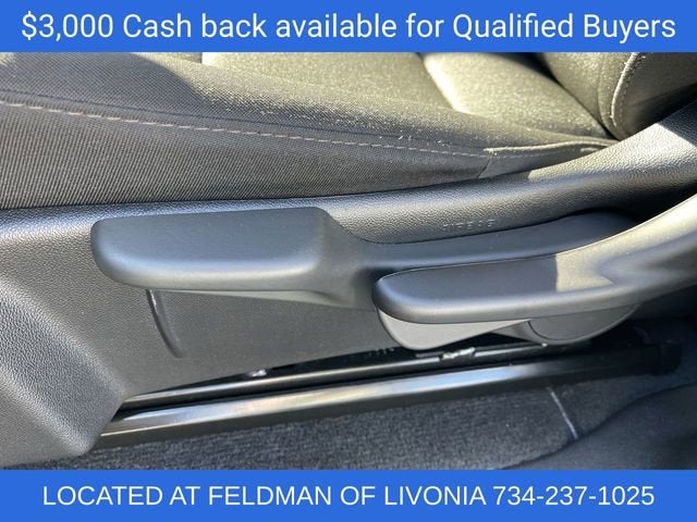 2025 Chevrolet Colorado WT/LT