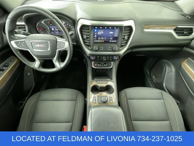 2022 GMC Acadia SLE